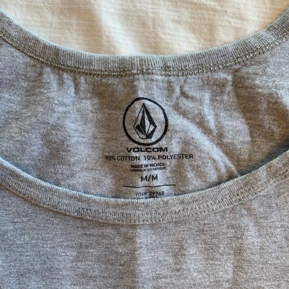 Men’s Medium Volcom Tank - Picture 3 of 4
